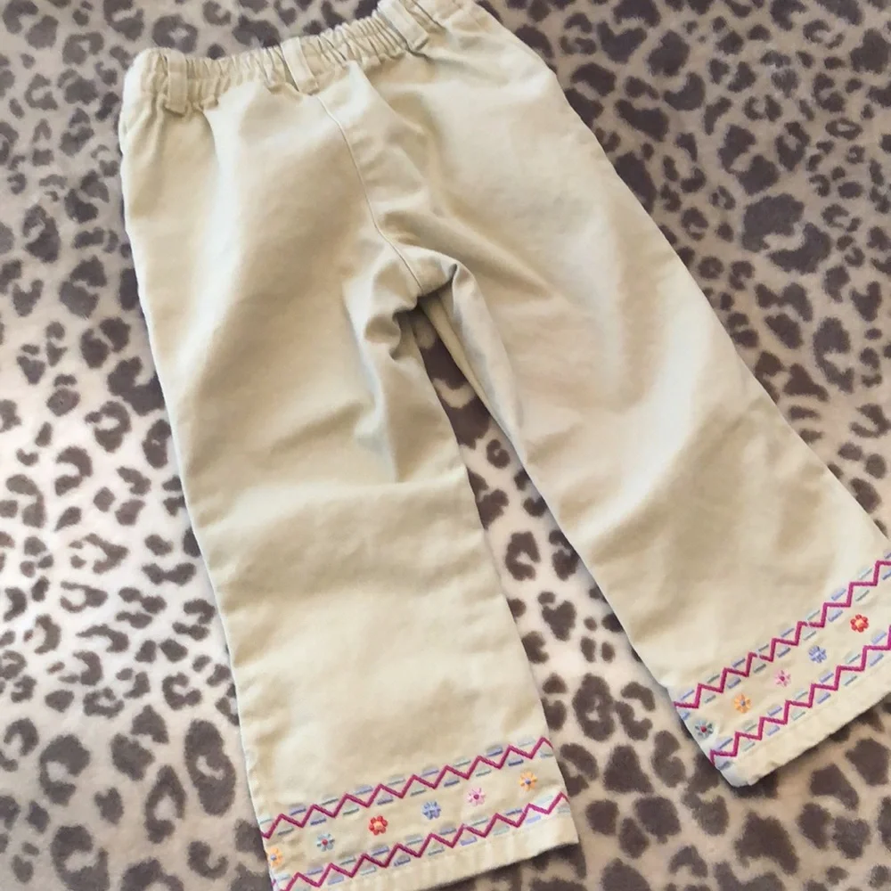 2000 Gymboree Tan Khaki Embroidered Pants Size Small 3 Years